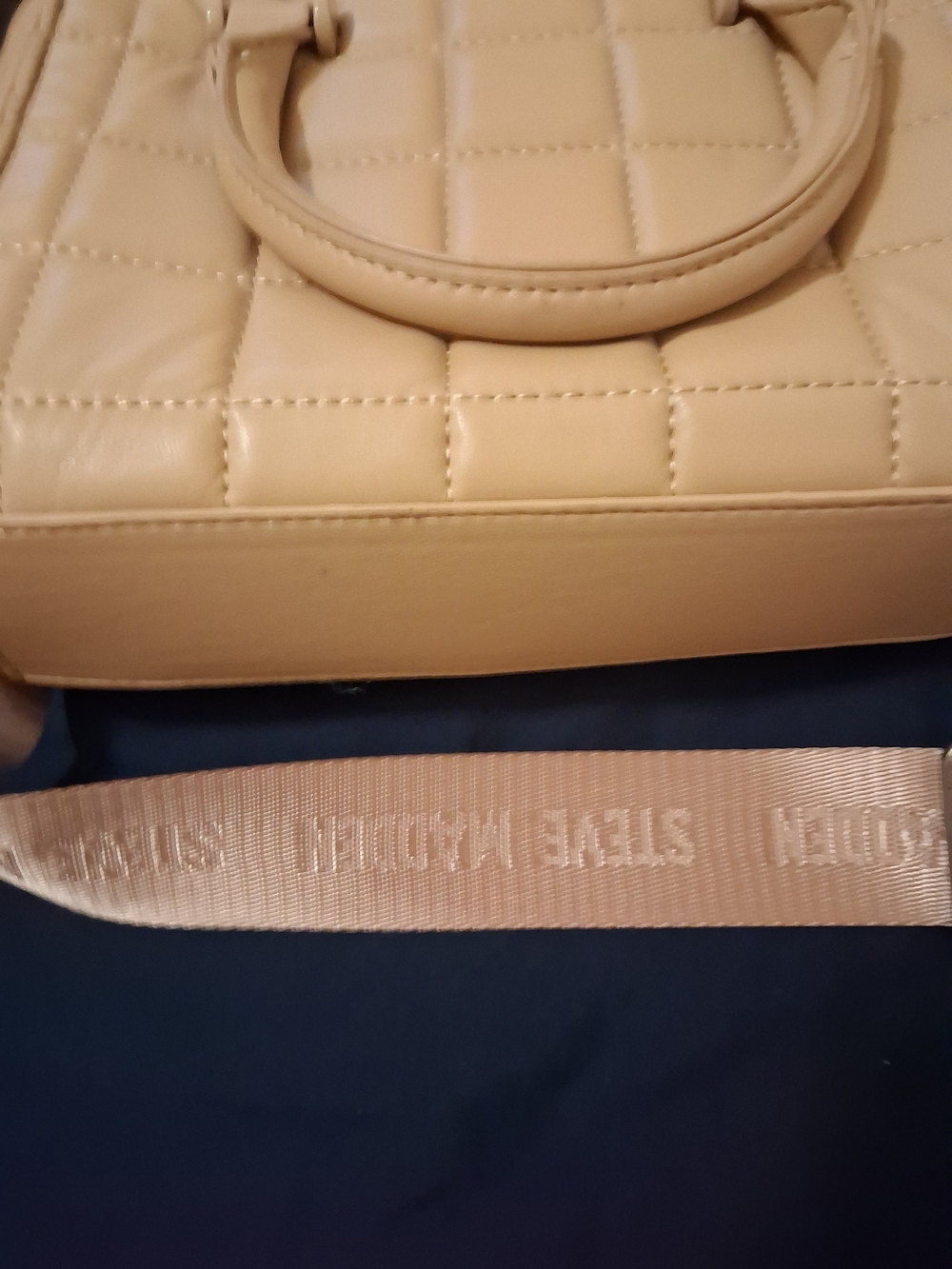 STEVE MADDEN Beige Quilted Top-Handle Shoulder Bag